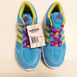 Adidas athletic shoes NWT run Youth 6 Women 7-7.5